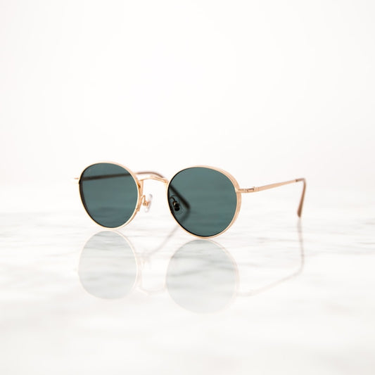 Classic aviator sunglasses